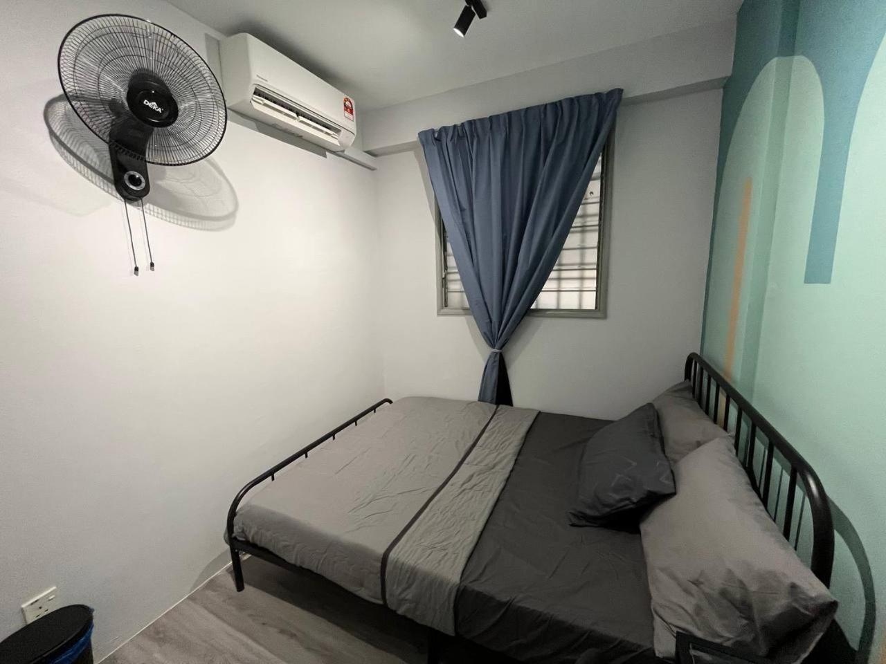 4 In Apartment